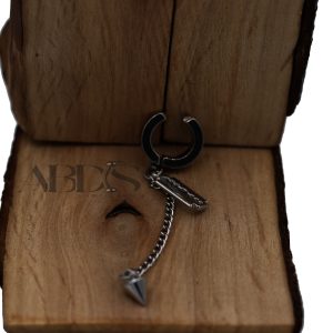 پیرسینگ فیک گوش اویز اسپایکی با تیغ