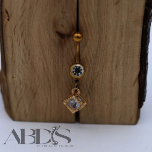 پیرسینگ ناف اویز دار