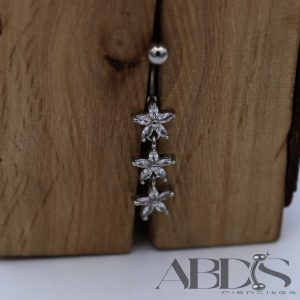 پیرسینگ ناف اویز ستاره