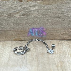 پیرسینگ گوش زنجیردار دو سوراخ نقره ای طرح حلقه و تک نگین آبدیس