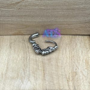 پیرسینگ گوش حلقه ای استیل ضد حساسیت قفل کلیکر لولایی طرح اسکلت اکسسوری آبدیس